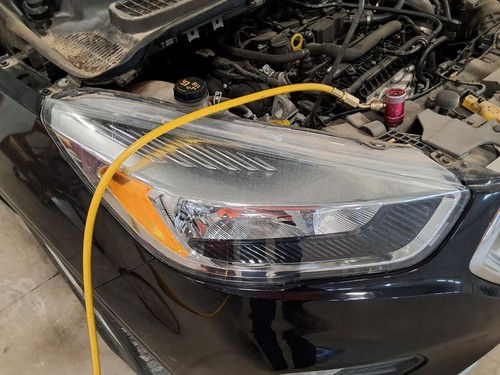2019 Ford Escape Passenger Right Headlight Assembly Halogen Used OEM 64000mi