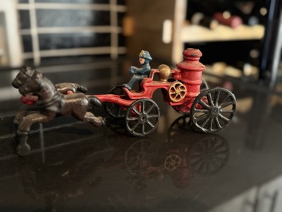 Vintage 2-Piece Cast Iron Horse Drawn Fire Engine Wagon Fireman Carriage Toy