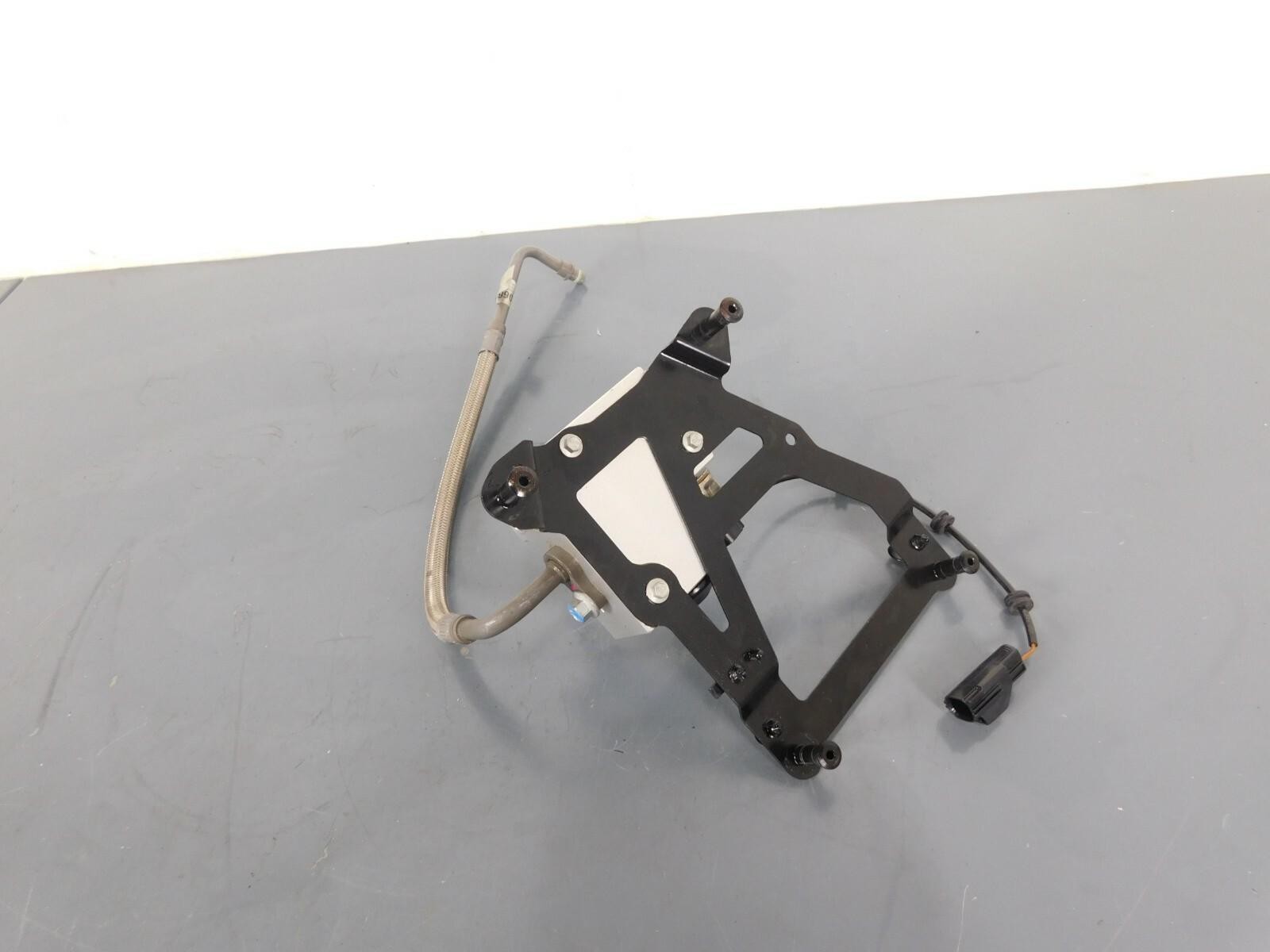 2017 18 19 20 McLaren 570S 570 Suspension Pump Valve #3207 A10