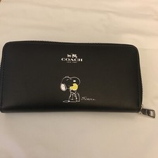 Coach x Peanuts Snoopy Long Zip Around Wallet Black Leather Limited Rare