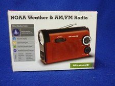 WEATHER X WR182R NOAA WEATHER BAND AND AM/FM RADIO FLASHLIGHT OPEN BOX