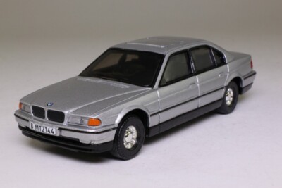 Corgi James Bond 007 BMW 750i Tomorrow Never Dies NEW CC05104 Retired
