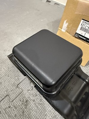 2018-2024 MAZDA 6 /CX3 / CX5 / CX9 OEM DISTANCE SENSOR USED KD7J