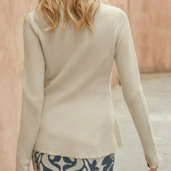 Suéter Peruvian Connection Mujer M Keaton Peplum Beige 100% Algodón Pima Foto 2 de 4