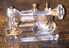 Statuina macchina da cucire Swarovski Crystal Memories 235901 miniatura - senza scatola