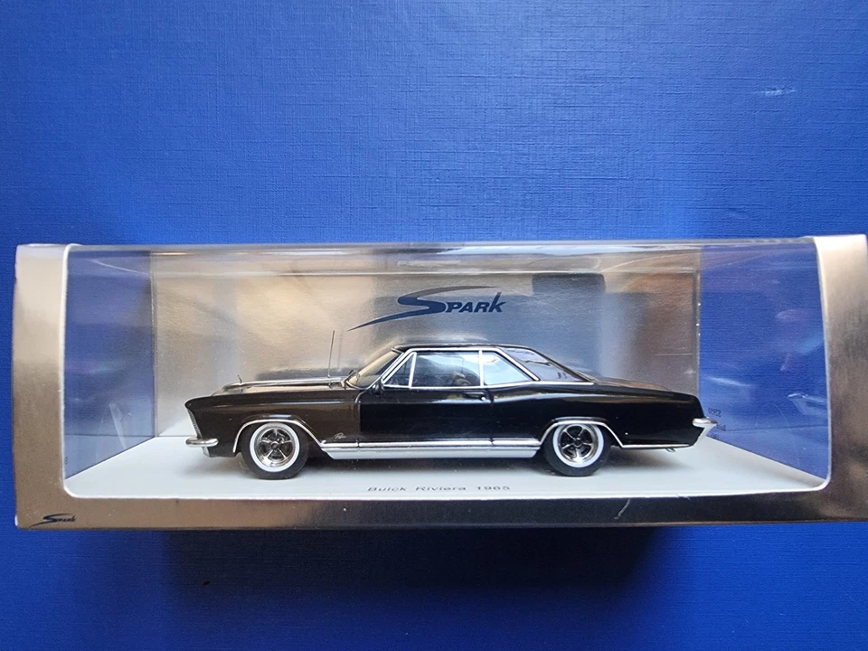 🔝1:43 Spark Buick Riviera 1965 schwarz OVP NEUWERTIG 