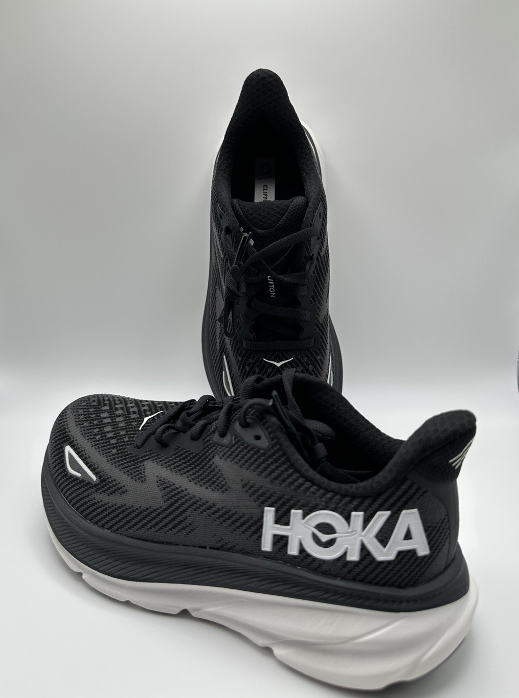 NEW HOKA CLIFTON 9 Black White Running Shoes Womens Size US  7D Athletic  thumbnail 6