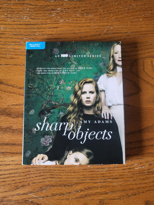 Sharp Objects (Blu-ray, 2018) With Original Slipcover 