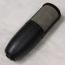 Microphone à condensateur à grande membrane AKG P220 micro de studio cardioïd...