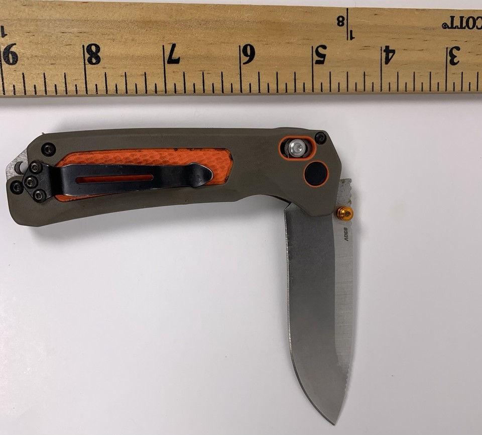 Benchmade 15061 Hunt Grizzly Ridge Folding Knife S30V Orange/Gray ...