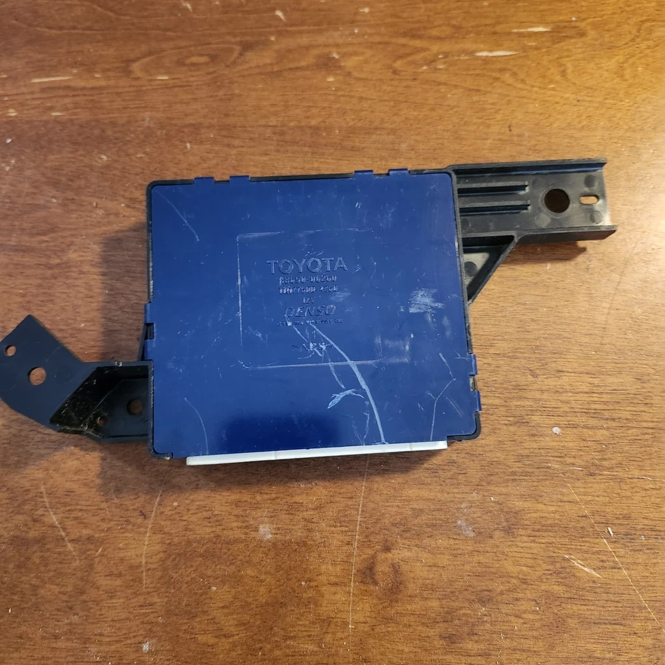 Módulo de control de temperatura amplificador híbrido Toyota Camry 2007 88650-06260 Foto 2 de 3