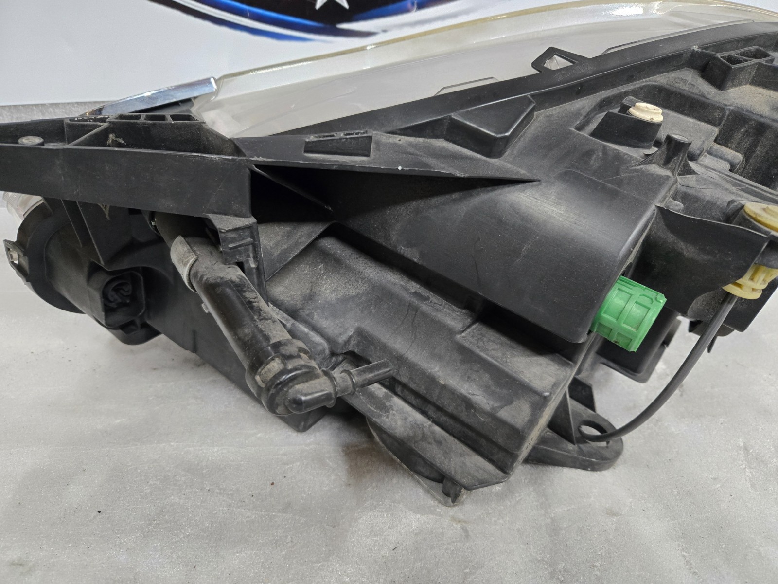 2014 2015 2016 2017 MASERATI QUATTROPORTE HEADLIGHT RIGHT RH 670006567 XENON OEM