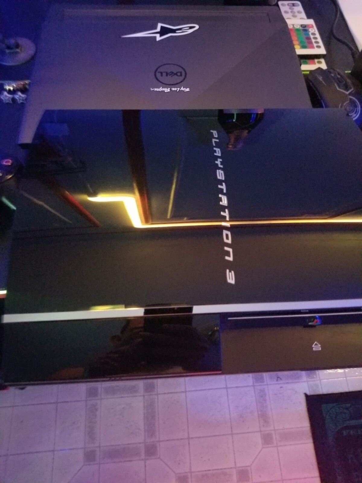 Sony PlayStation 3 Launch Edition 60GB Piano Black Console (CECHA01