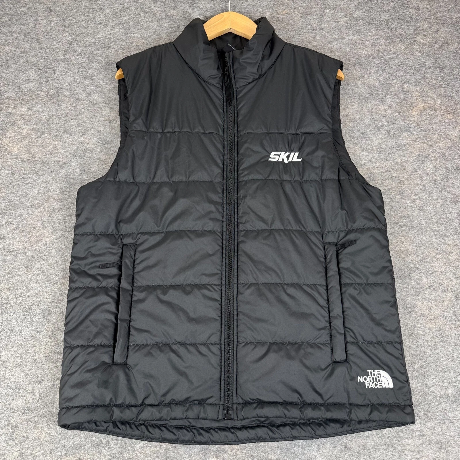 The North Face Everyday Insulated Vest Full Zip SKIL Logo Black Mens Medium M