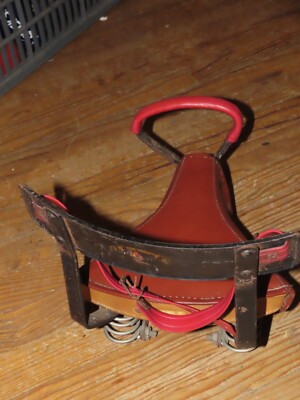 Ancienne selle en cuir IDEALE vélo moto mobylette ancienne début 20ème