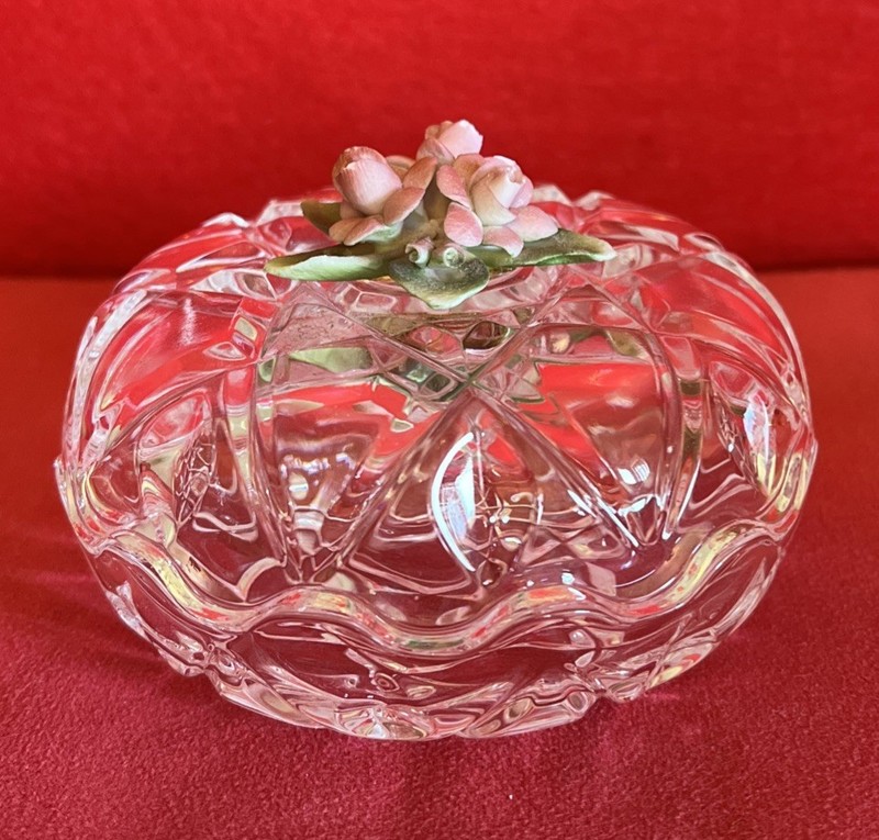 Vintage COURTENAY Royal CRYSTAL ROCK Trinket Dish Capodimonte Made In Italy.