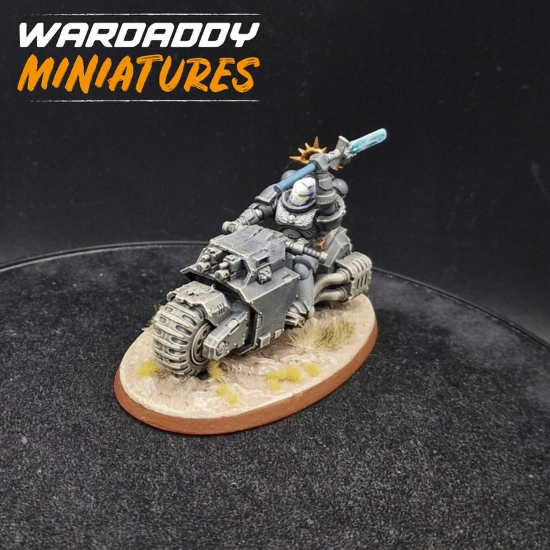 Pro Painted Warhammer 40k Primaris captain on bike Games workshop