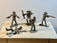 Marx 45mm vintage 1950's Fort Apache/Dearborn defenders. Five different poses.