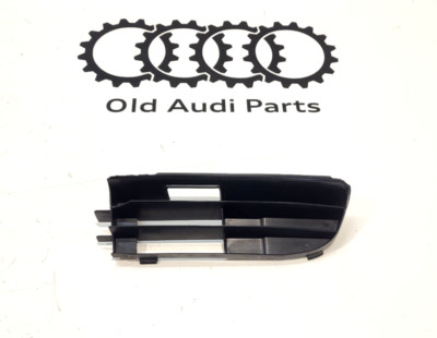 Stoßstange Gitter Luftführung Audi 90 Coupe B2 Typ81/85  5 Zylinder 811853667d
