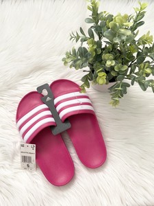 adidas sandals size 5