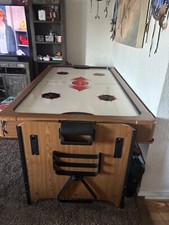 air hockey pool table