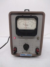 Vtg HP Hewlett Packard Model 400D Vacuum Tube Voltmeter As Is