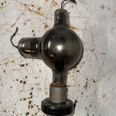 Vintage RCA 852 Tube Triode Transmitting W/bayonet Socket