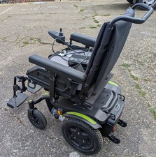 Sunrise Quickie Q100R Compact Mobility Electric Wheelchair 4MPH