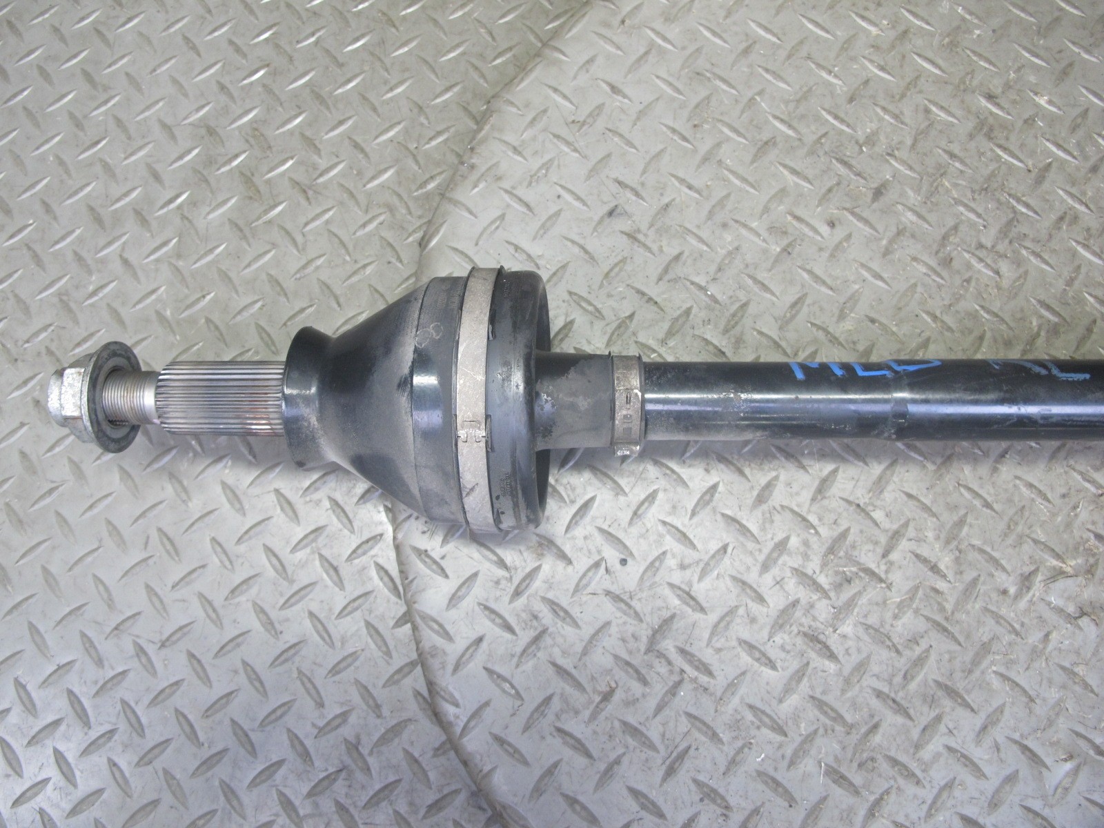 2017-2020 MASERATI LEVANTE M161 3.0L AWD REAR LEFT OR RIGHT SIDE AXLE HALF SHAFT