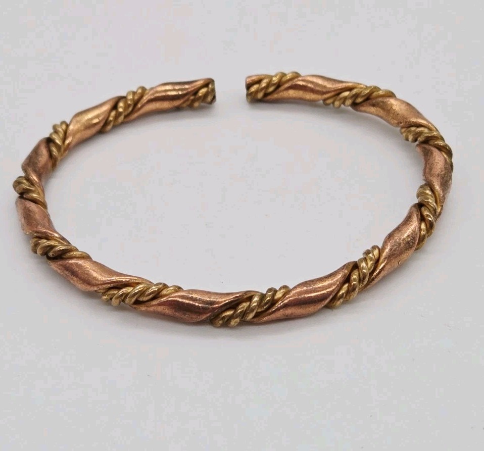 Solid Copper Twisted Wire Cuff Bracelet Adjustabl… - image 3