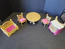 VINTAGE FISHER PRICE BRIARBERRY BEARS DINING ROOM BED  TABLE Chairs Dresser