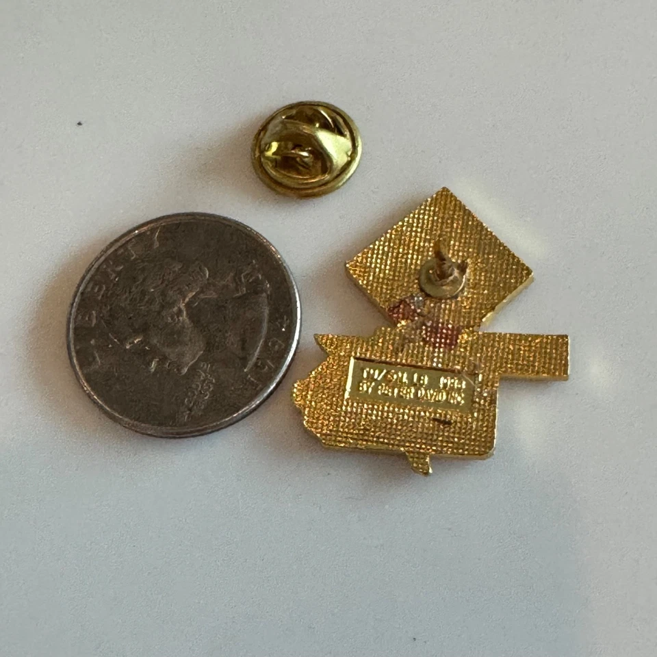 Vintage 1988 Detroit Tigers Diamond “D” Crest Script Enamel Lapel Pin - Image 3 of 3