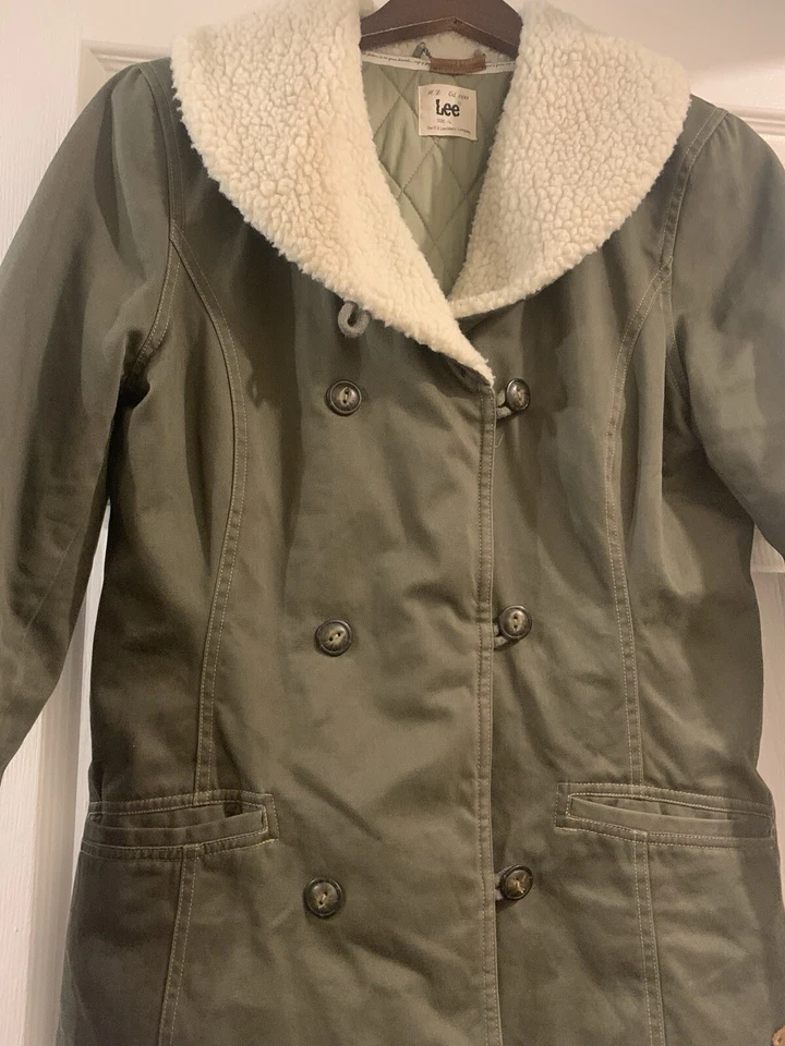 Chaqueta Lee Caqui Doble Pecho Cuello Polar Talla L Damas Foto 2 de 4