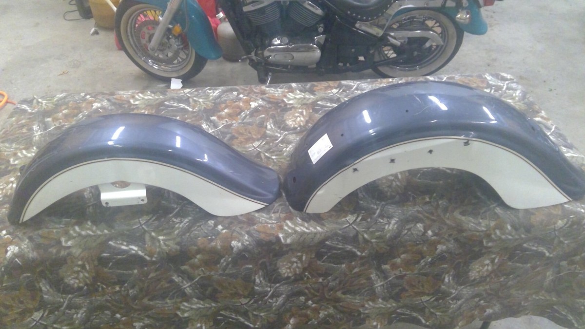 Kawasaki Vulcan 1500 Classic, matching front and rear fender set