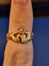 14K YELLOW GOLD CLADDAGH RING SIZE 5.25, 2.7G