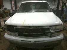 SUBURBN15 2002 Luggage Rack 101438