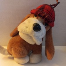 VTG Dog Plush DAKIN 1978 Bloodhound 10.5"