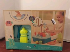 B. toys Running Water Play Sink - Splash-n-Scrub Sink - Kids Kitchen Playset