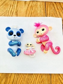 WowWee Fingerlings Figures Lot(3) Monkey Panda Work Read Glitter