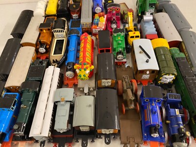 Ertl Thomas & seine Freunde Druckguss Züge   Machen Sie Ihr Konvolut   Porto kombiniert