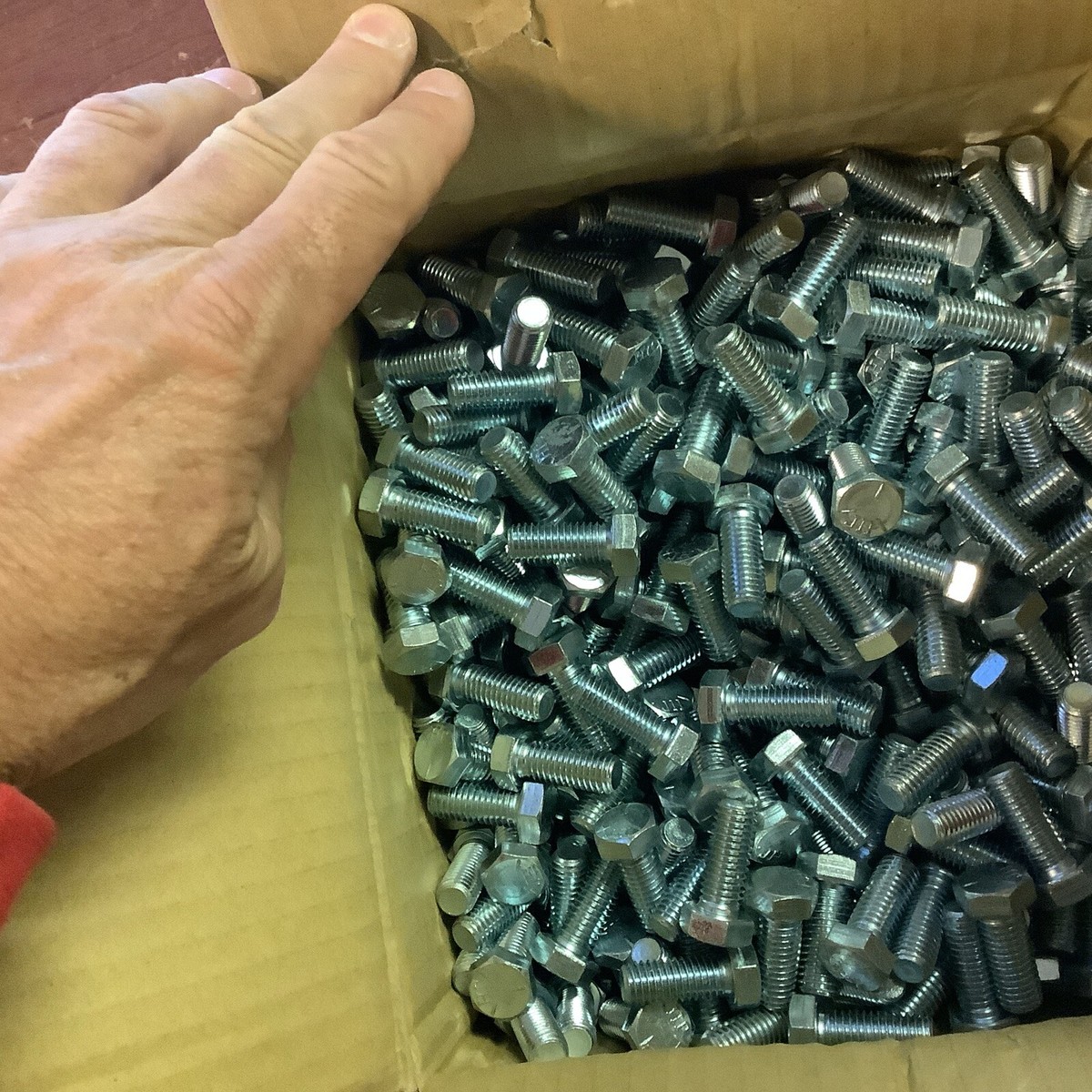 Fastenal 13207 Hex Cap Screw 1/2”-13 X 1-1/4” Grade 5 Zinc Finish