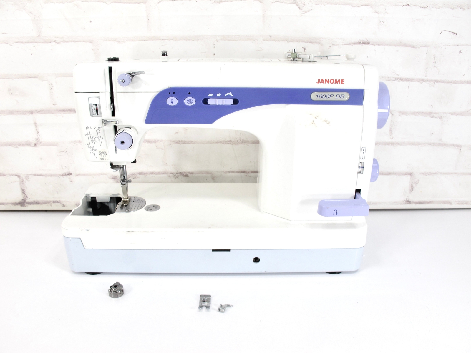 Janome 1600P DBX Professional Heavy Duty Straight Stitch Sewing