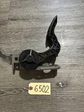 Volvo Accelerator Pedal - P/N: 20574535
