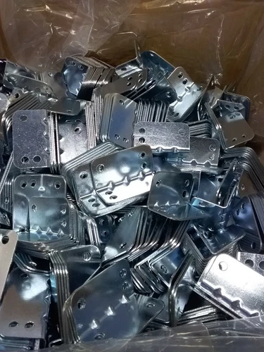 100Pcs Reliable MP52212 Zinc Plated Corner Brace 1"×1-3/4"×1" --s041 jj yy