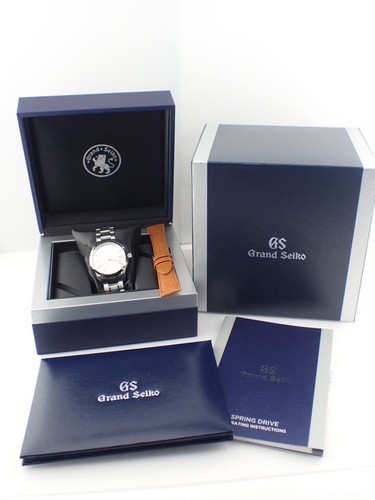 Grand Seiko Spring Drive Akimoto Yasushi AJHH Special Model SBGA371 39mm Box