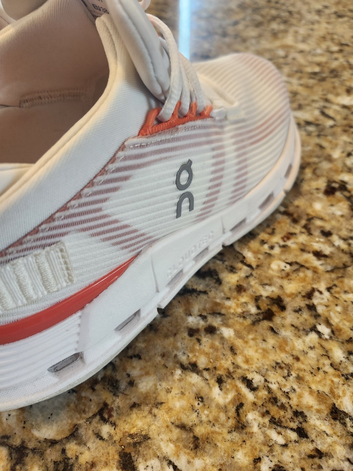 On Cloud Cloudtech Running Shoes White  Orange Wo… - image 8