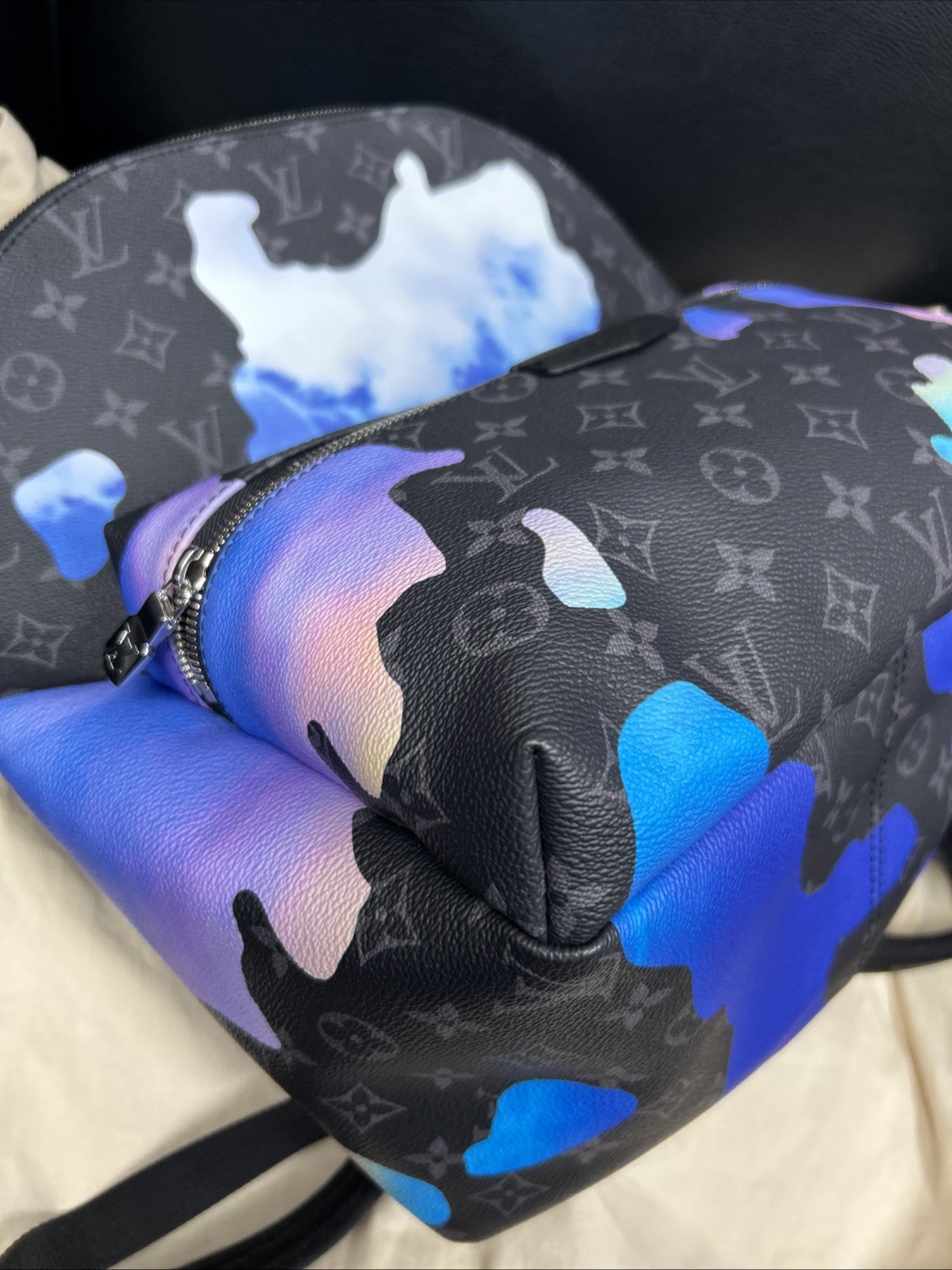 Louis Vuitton Monogram Eclipse Sunrise Discovery … - image 8