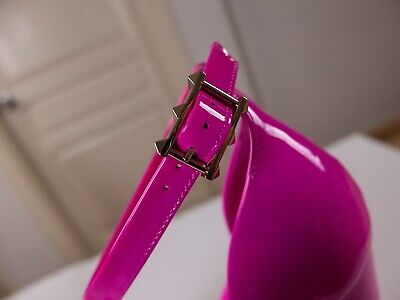 VALENTINO Garavani Discobox fuchsia pink patent leather VALENTINO Garavani Discobox fuchsia pink patent leather