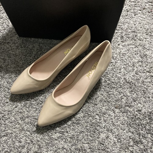 Beston ladies tan dress shoes size 9 