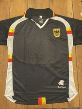 Men's Vintage 2004 World Cup Germany  (Deutchland) Jersey.  Size Adult Large